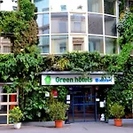 Green Hotels Confort Paris 13 (Adults Only)