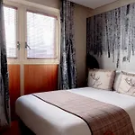 Hotel Confort 13 (adults Only) 3*