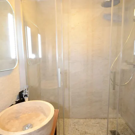 Confort 13 (adults Only) Hotel Parigi