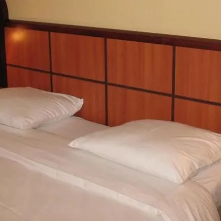 Confort 13 (adults Only) Hotel 3*